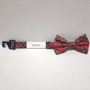 CHoliday Plaid Bow Tie NWT